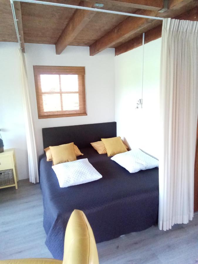 De Indiaan Bed & Breakfast Noord-Scharwoude ภายนอก รูปภาพ